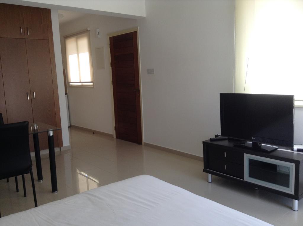 Adriana Holiday Resort Paphos Rum bild