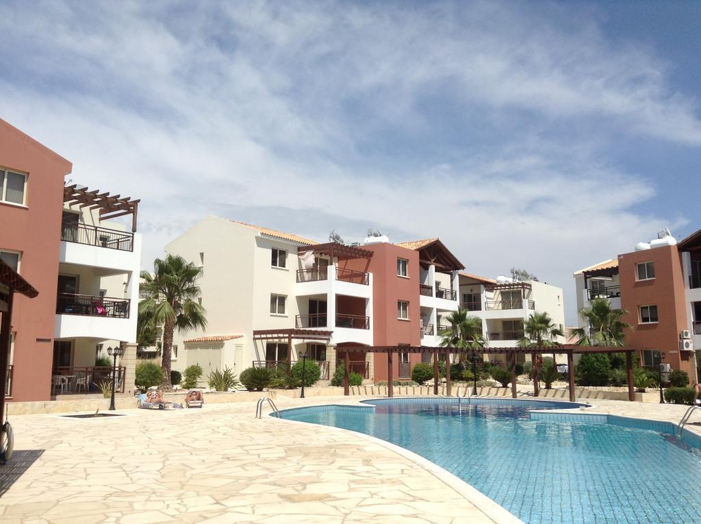 Adriana Holiday Resort Paphos Exteriör bild