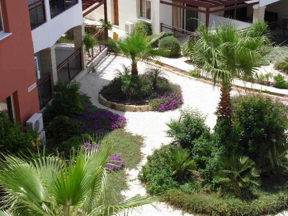 Adriana Holiday Resort Paphos Exteriör bild
